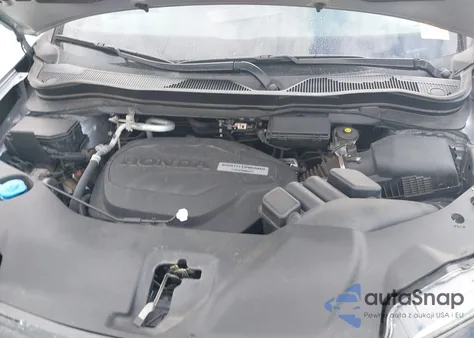 2019 Honda Passport Elite z USA, uszkodzony, nr VIN 5FNYF8H05KB010810